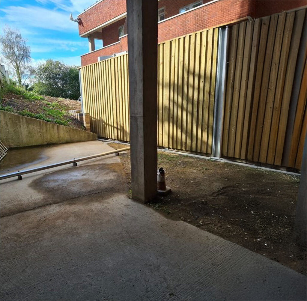 The last thing you want to hear when you're recovering in hospital is the noise from machinery outside the window. At Princess Anne Hospital in Southampton, expansion meant that an existing generator and subsequent cabling was incapable of coping with the demands required of it.